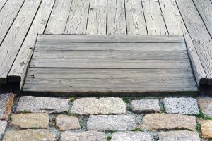 Oak decking with ramp and cobbles